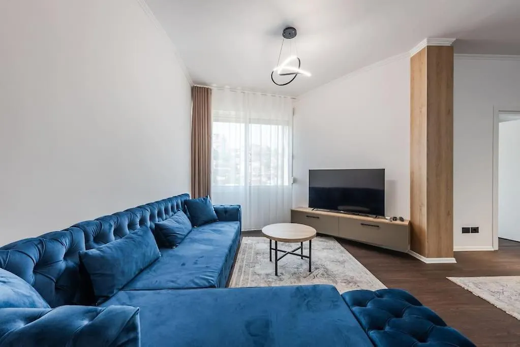 Apartment The City Center Penthouse By Ps Durres